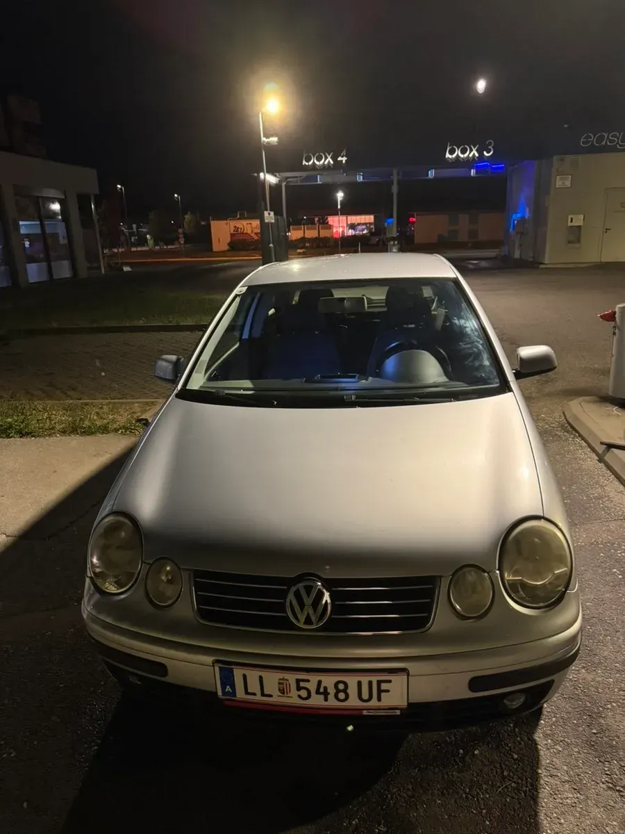 Volkswagen Polo 2003 photo 2