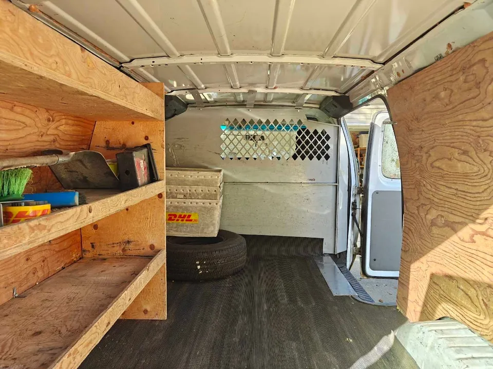 Ford E-250