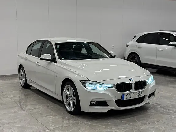 BMW 320I 2018 photo 2