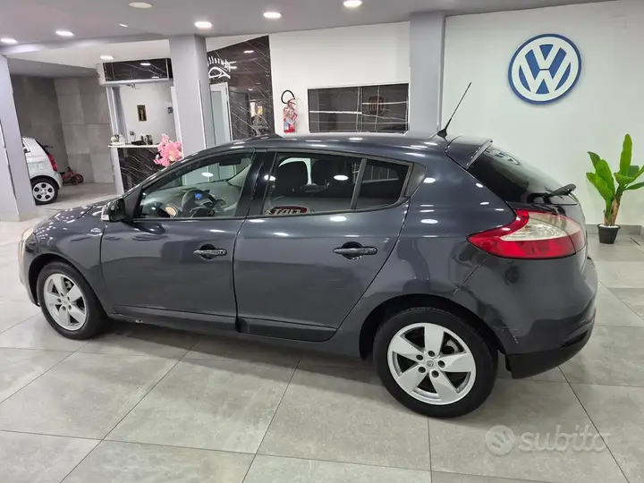 Renault Megane 2009 photo 4