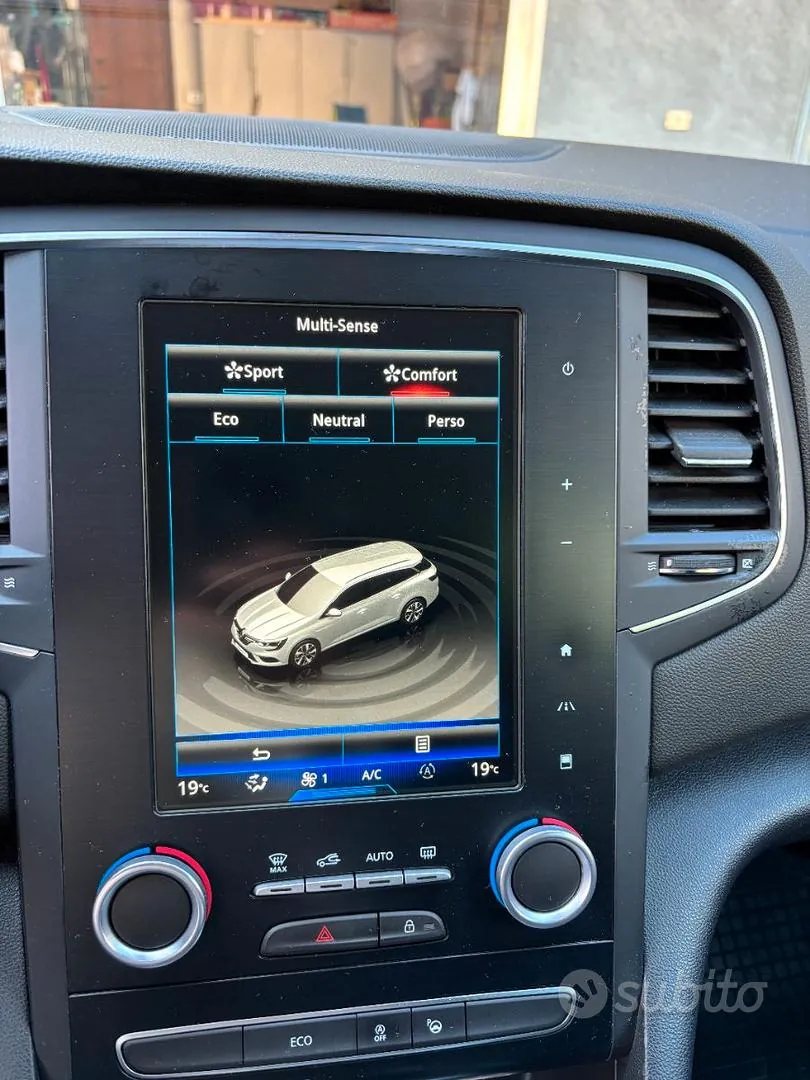 Renault Megane 2017 photo 5