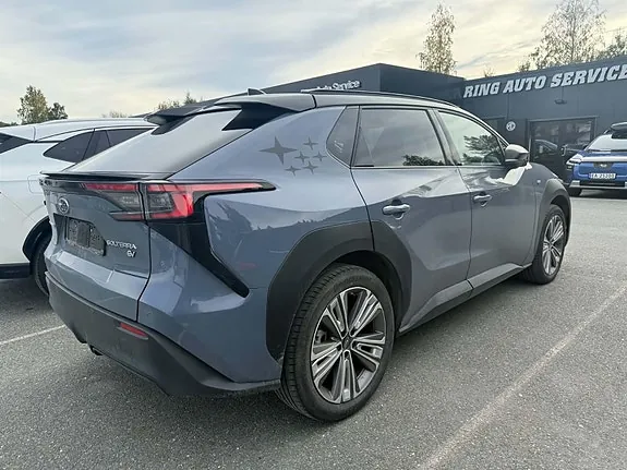 Subaru Solterra 2023 photo 3