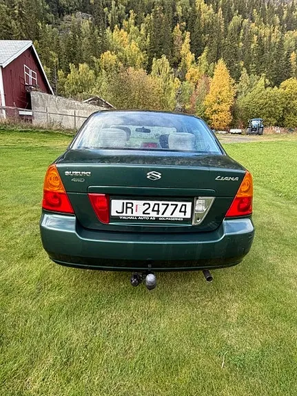 Suzuki Liana 2003 photo 5