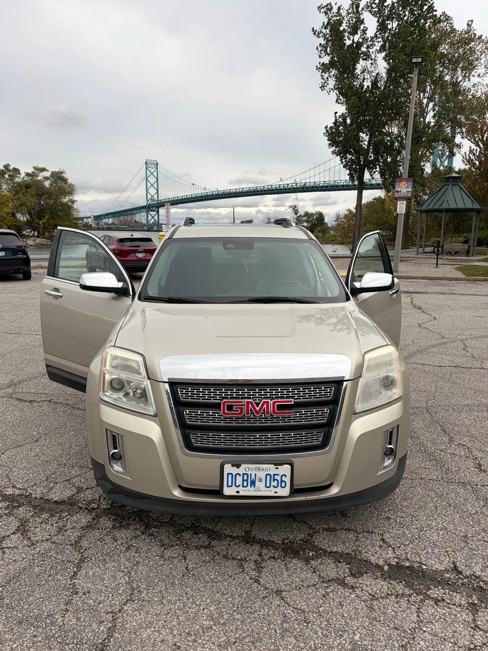 GMC Terrain 2013 photo 2