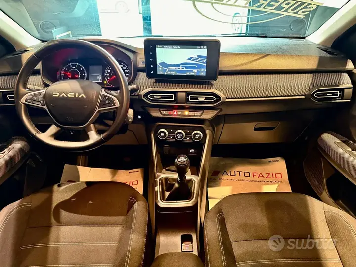 Dacia Sandero 2023 photo 3