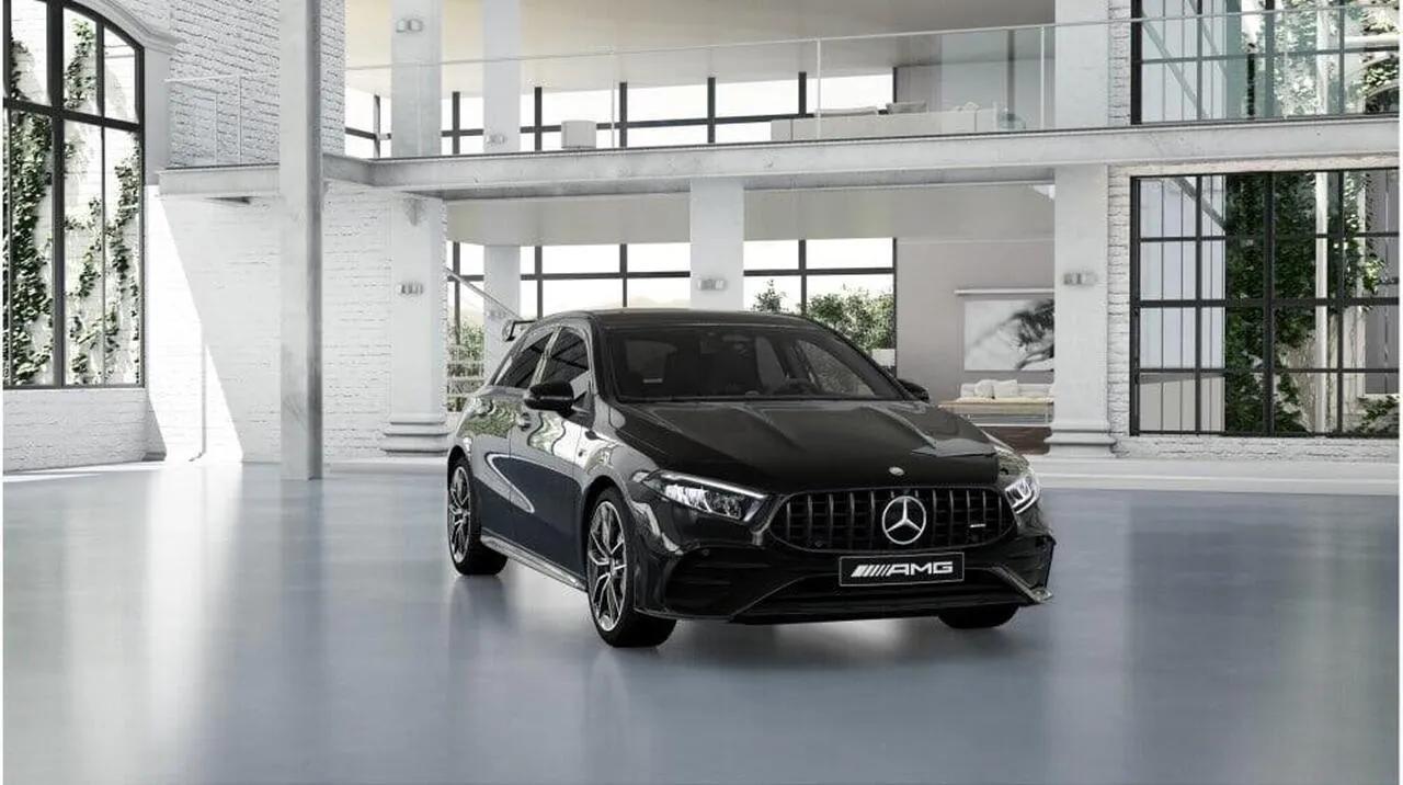 Mercedes-Benz A-Class photo 2