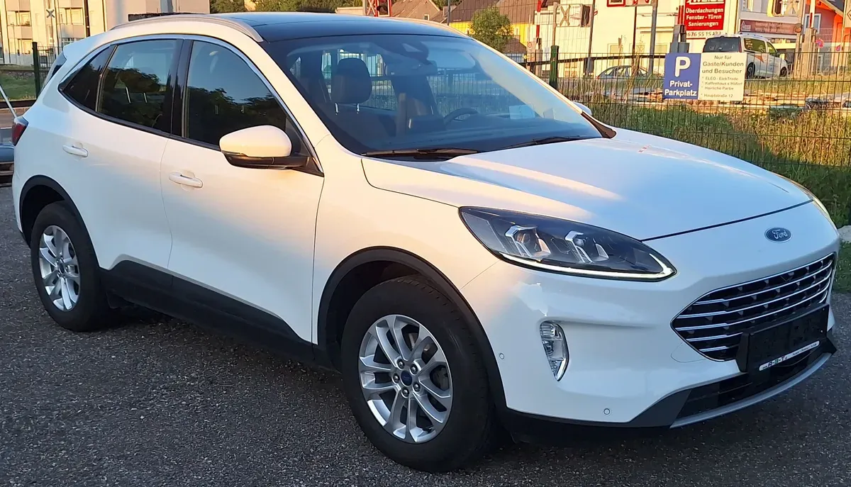 Ford Kuga 2023 photo 3