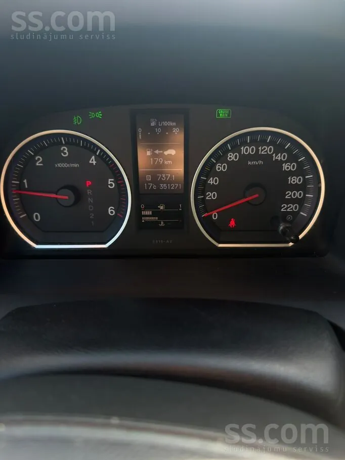 Honda Cr-V 2011 photo 2