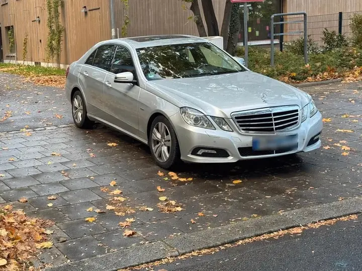 Mercedes-Benz E 350 Cgi