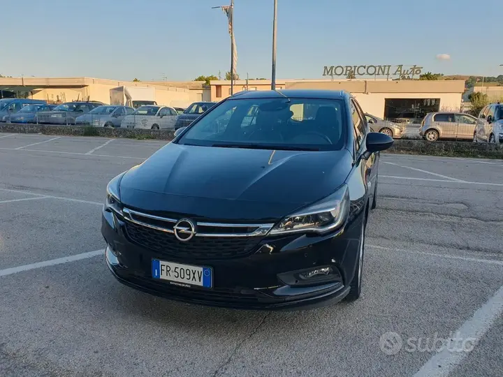 Opel Astra 2018 photo 2