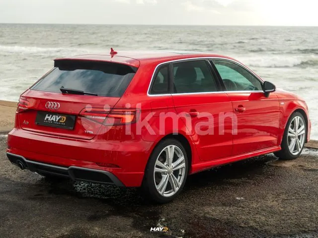 Audi A3 2018 photo 2