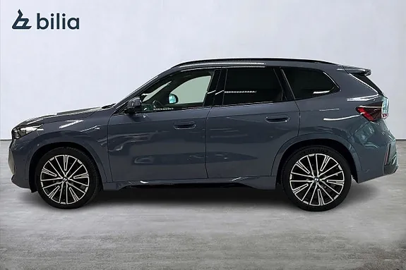 BMW X1 2023 photo 3