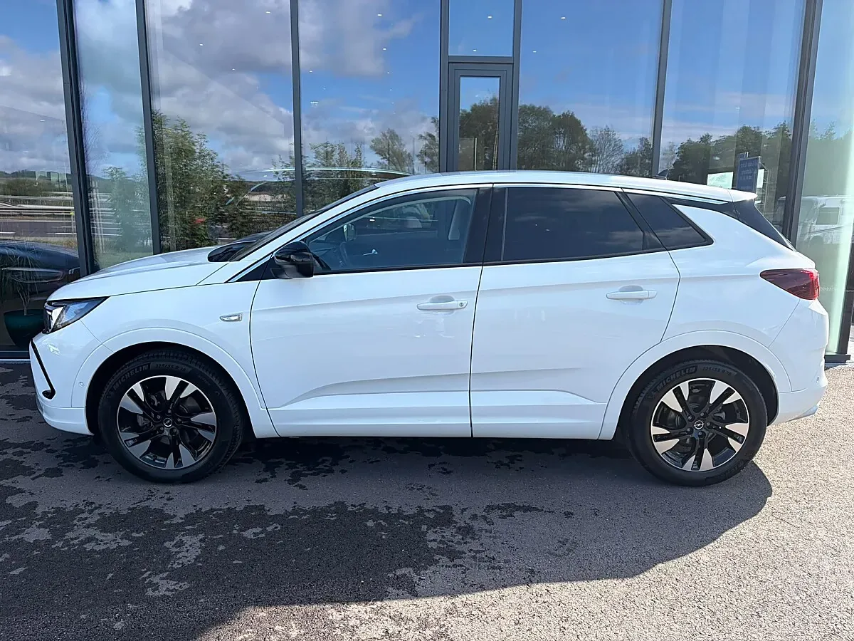 Opel Grandland 2023 photo 3