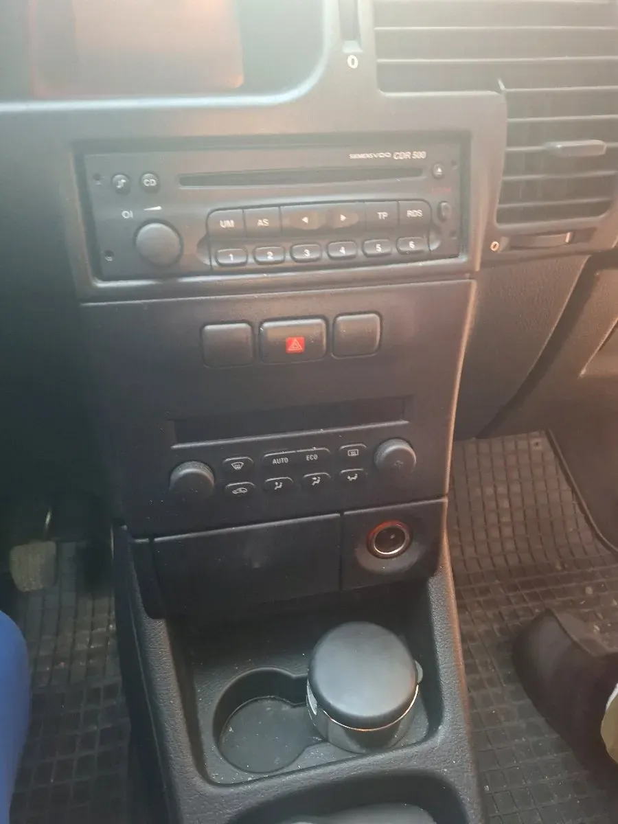 Opel Zafira 2005 photo 2