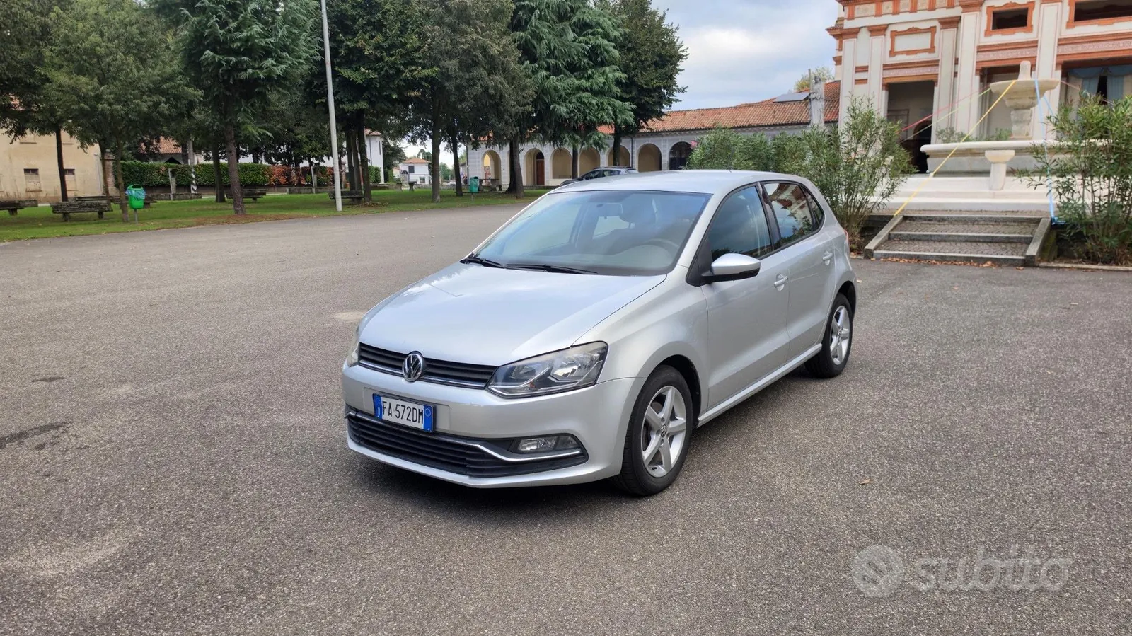 Volkswagen Polo 2015 photo 4