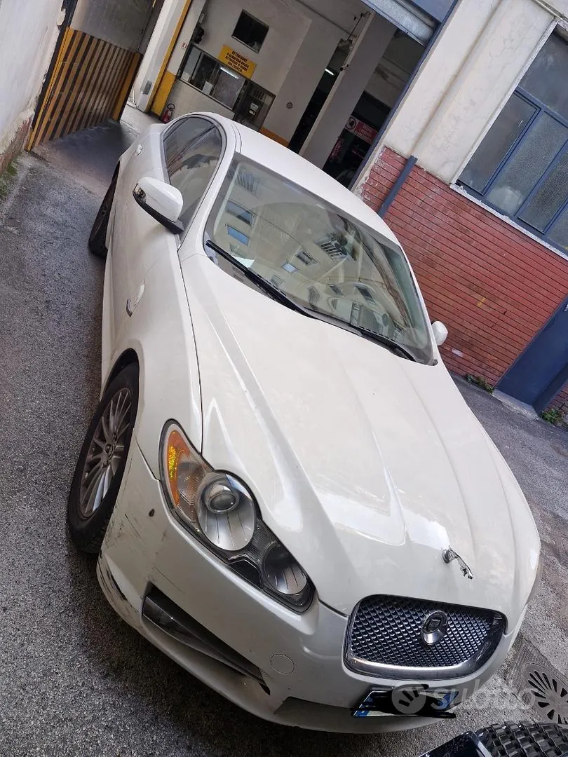 Jaguar Xf 2009 photo 2
