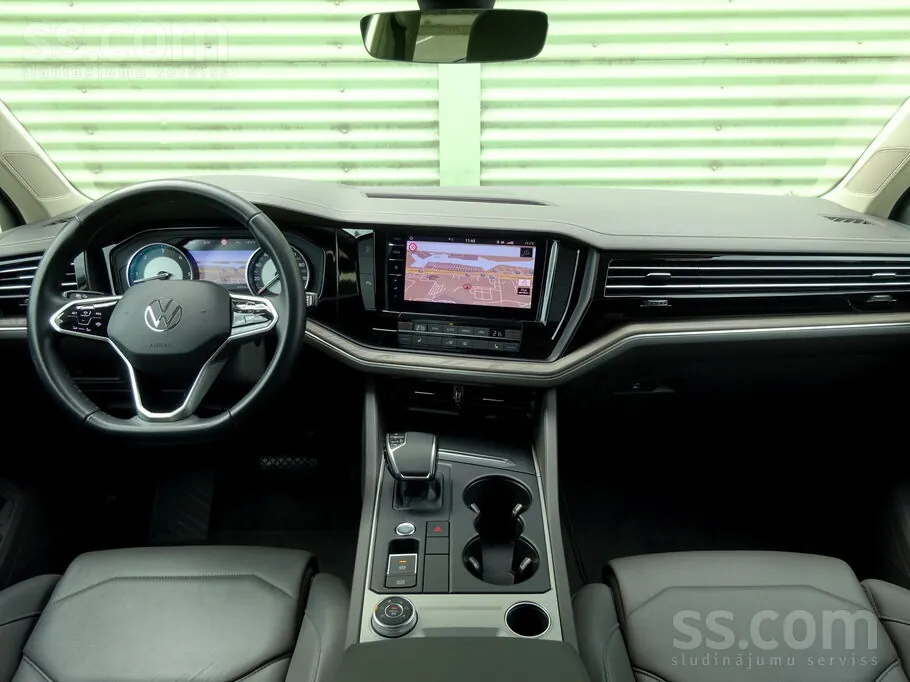 Volkswagen Touareg 2022 photo 5