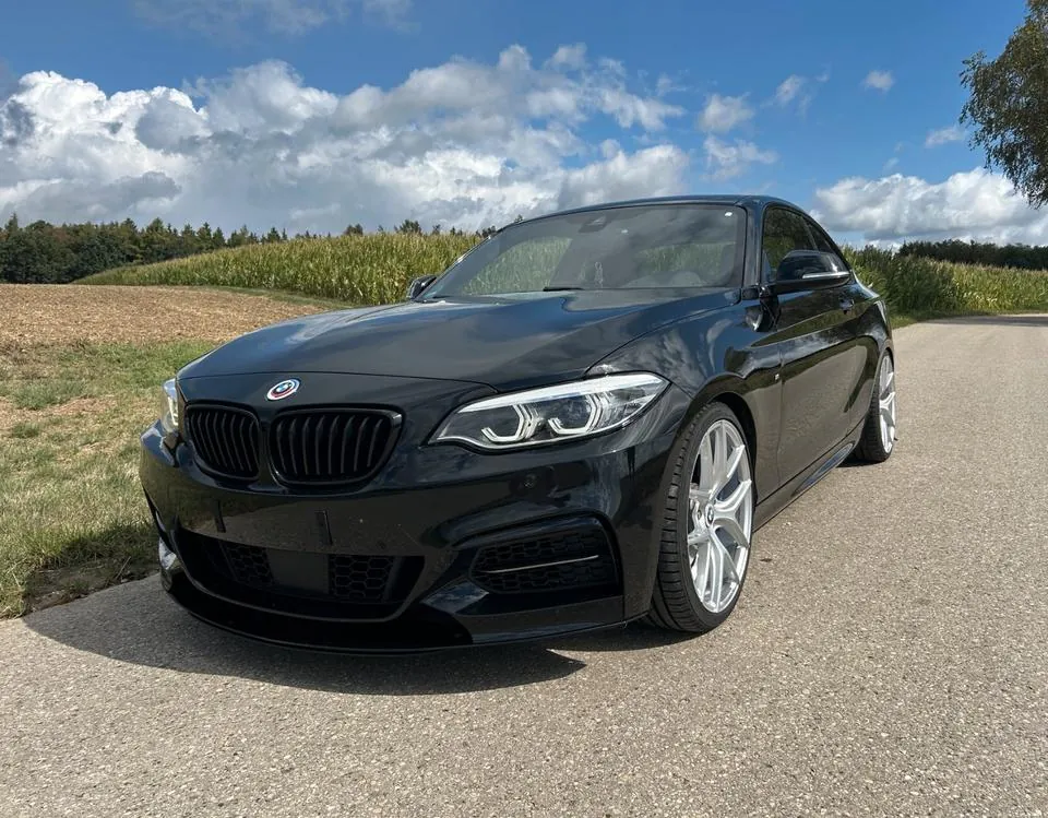 BMW M240I