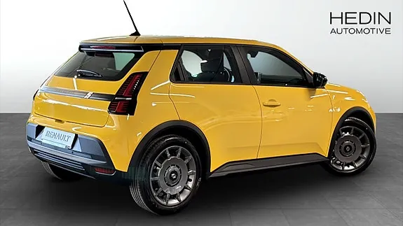 Renault 5 E-Tech 2027 photo 2