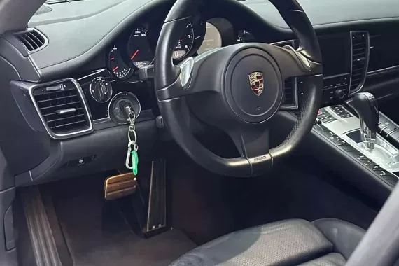 Porsche Panamera 2011 photo 5