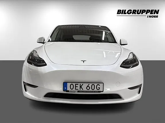 Tesla Model Y 2023 photo 2