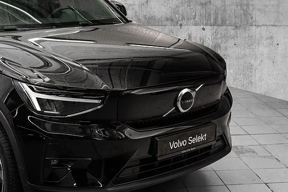 Volvo Ex40 2027 photo 2