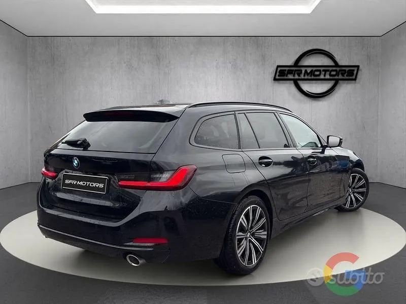 BMW 3 Series 2025 photo 4