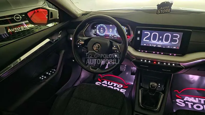 Skoda Octavia 2021 photo 2
