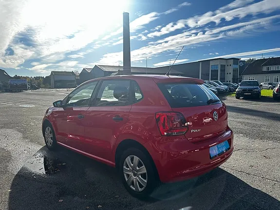 Volkswagen Polo 2010 photo 5