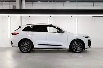 Audi Q5 2025 photo 4