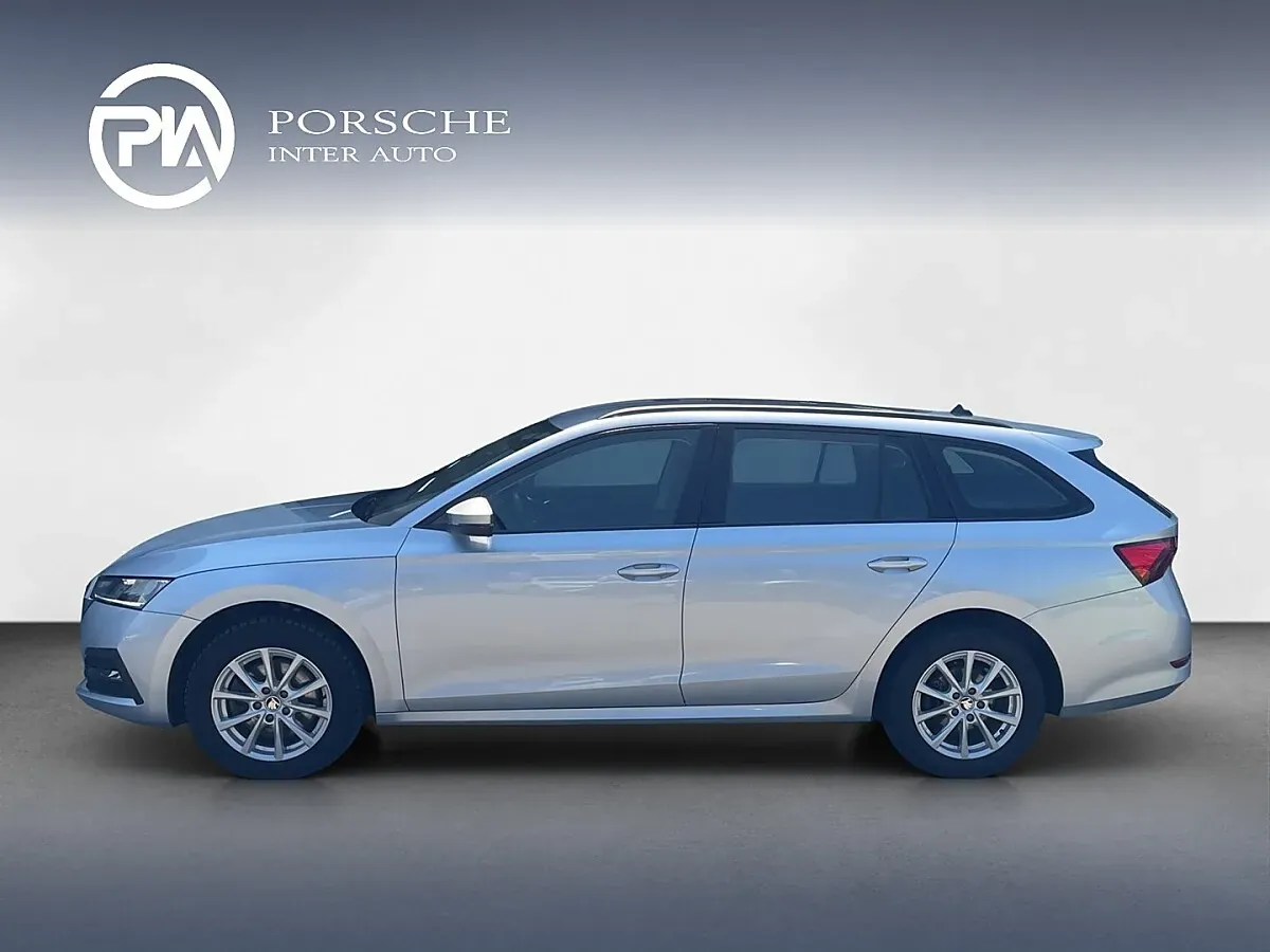 Skoda Octavia 2022 photo 3