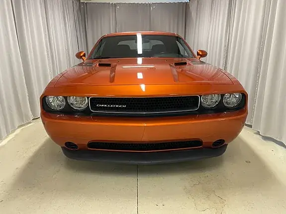 Dodge Challenger 2011 photo 2