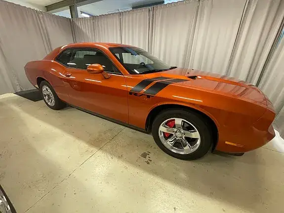 Dodge Challenger 2011 photo 4