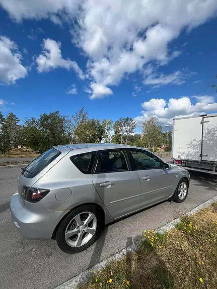 Mazda 3 2006 photo 4