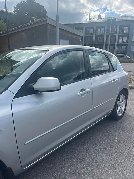 Mazda 3 2006 photo 3