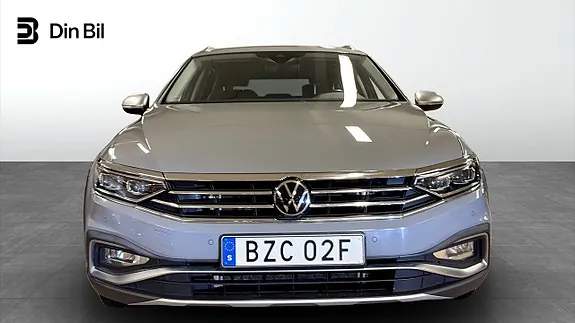 Volkswagen Passat 2024 photo 4