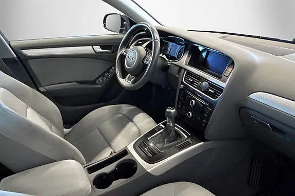 Audi A4 2013 photo 4