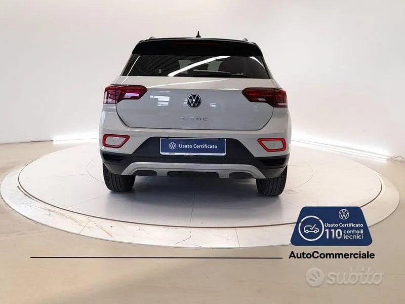 Volkswagen T-Roc 2023 photo 5