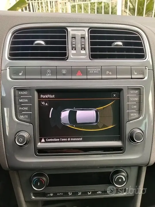 Volkswagen Polo 2014 photo 3