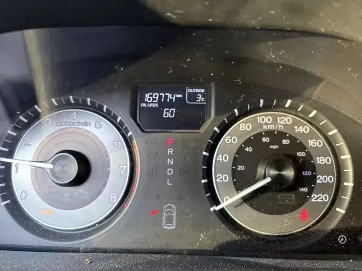 Honda Odyssey 2014 photo 3
