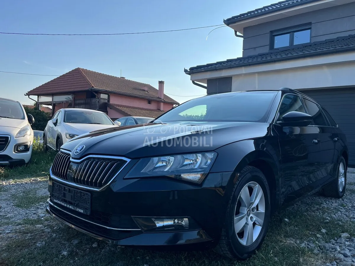Skoda Superb 2019 photo 5