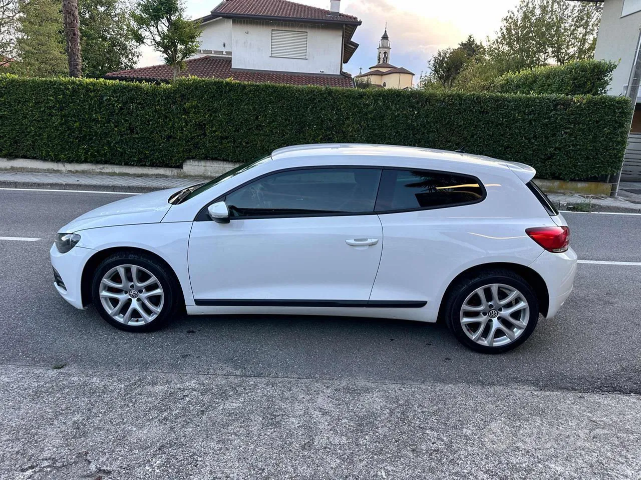 Volkswagen Scirocco 2009 photo 5