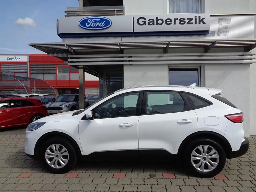 Ford Kuga 2021 photo 2
