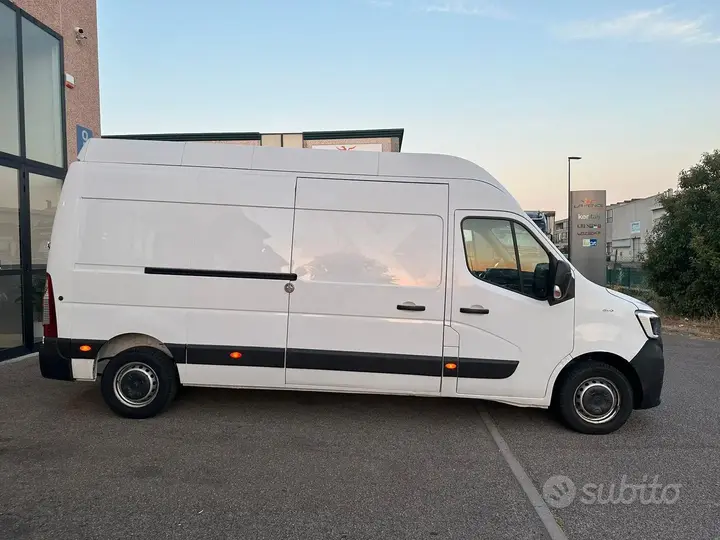 Renault Master 2021 photo 3