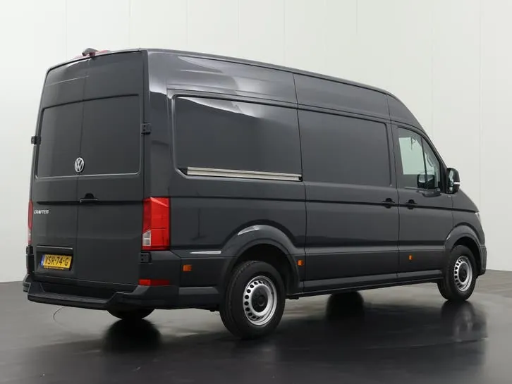 Volkswagen Crafter 2022 photo 2