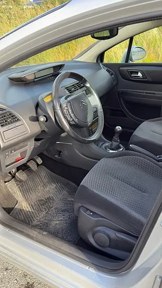 Citroen C4 2007 photo 5