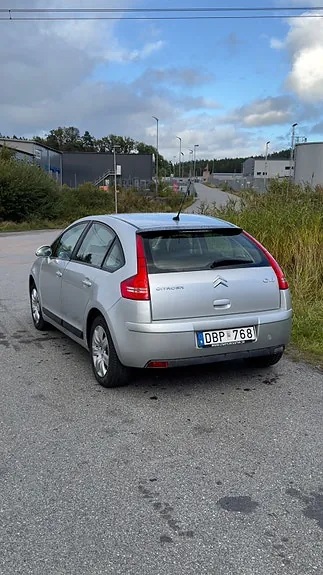 Citroen C4 2007 photo 4