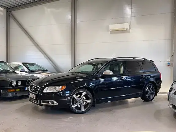 Volvo V70 2013 photo 2