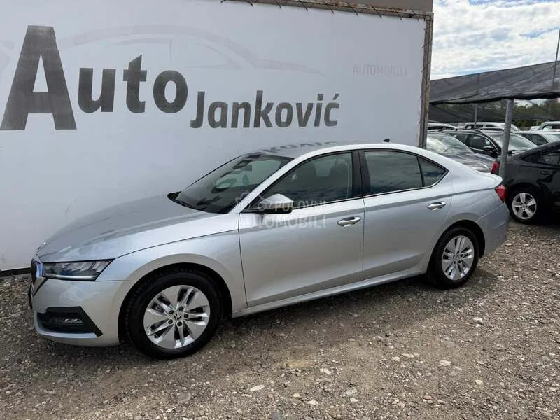Skoda Octavia 2023 photo 3