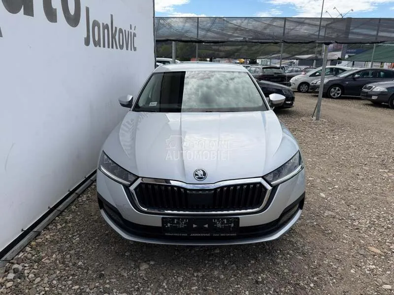 Skoda Octavia 2023 photo 4